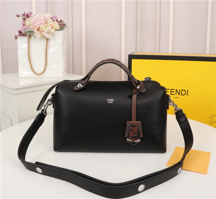 Fendi BY THE WAY MEDIUM Black leather Boston bag