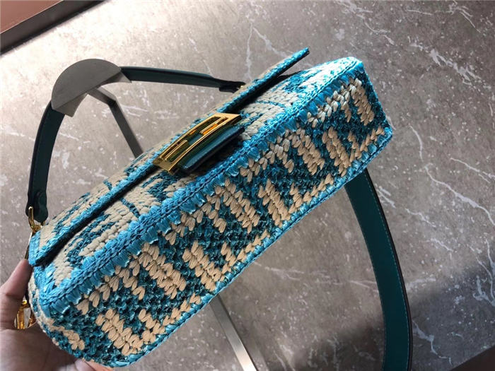 Fendi BAGUETTE raffia FF bag Green Mid