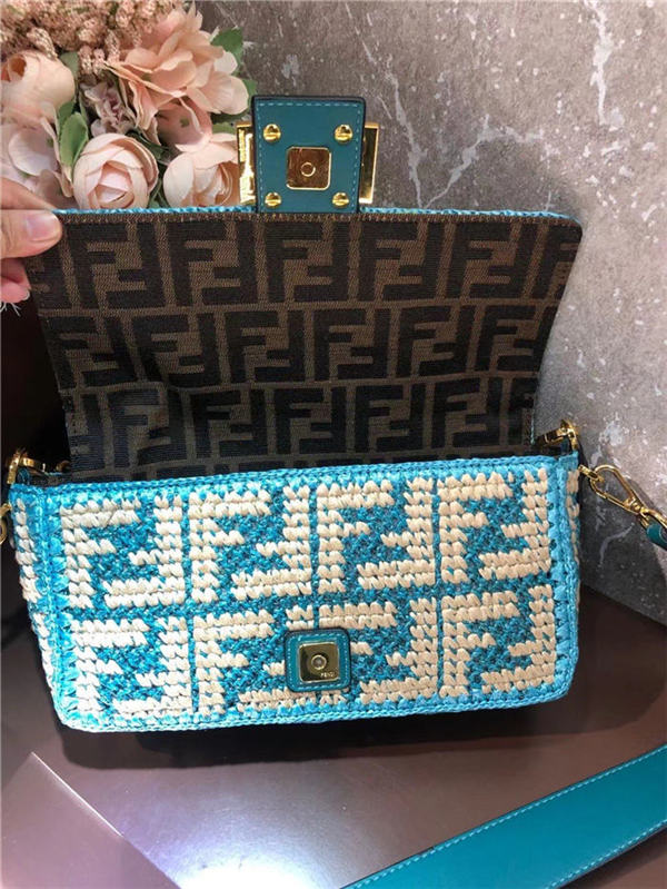 Fendi BAGUETTE raffia FF bag Green Mid