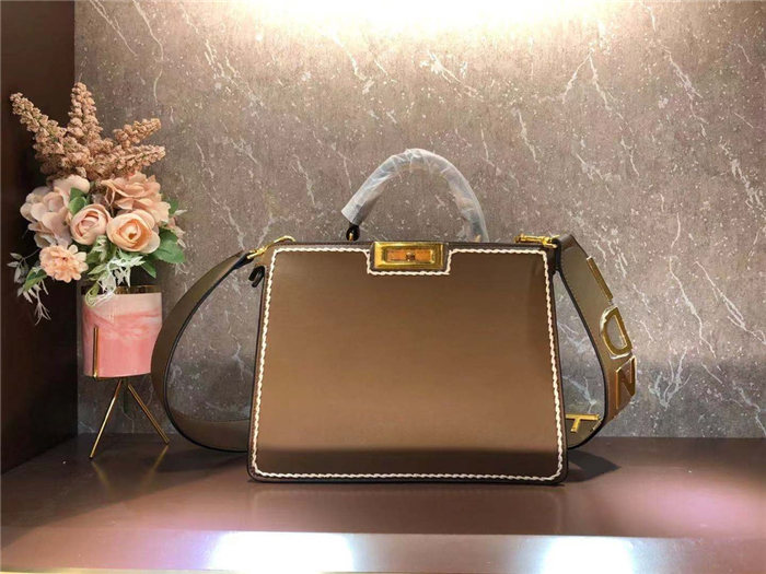 Fendi ICONIC PEEKABOO ISEEU Leather Bag Taupe Mid