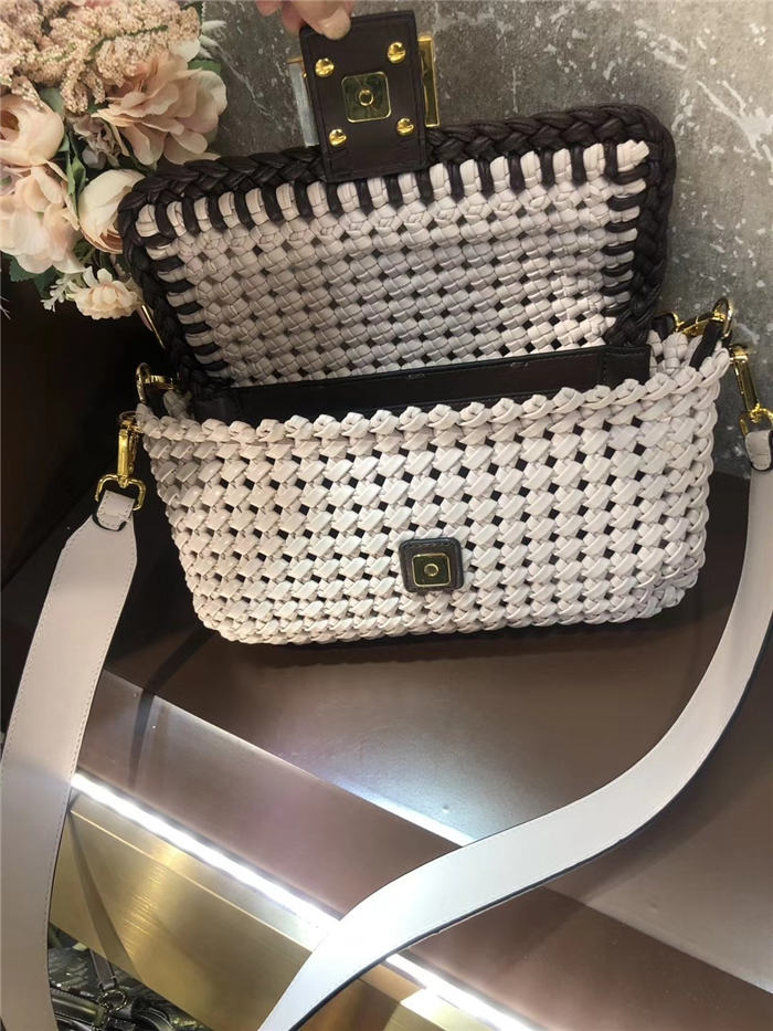 Fendi BAGUETTE Bag Interlace White Mid