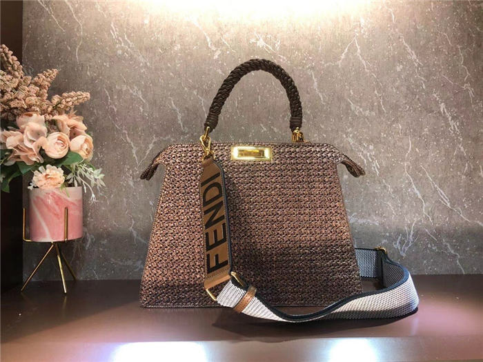 Fendi PEEKABOO ISEEU MEDIUM Woven straw bag Brown Mid