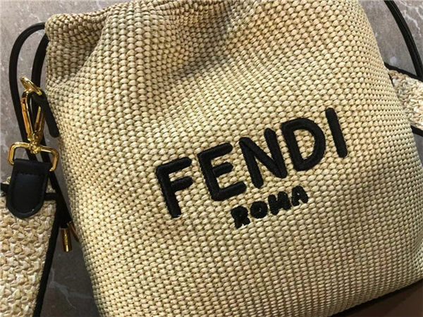 Fendi PACK SMALL POUCH Raffia Beige Mid