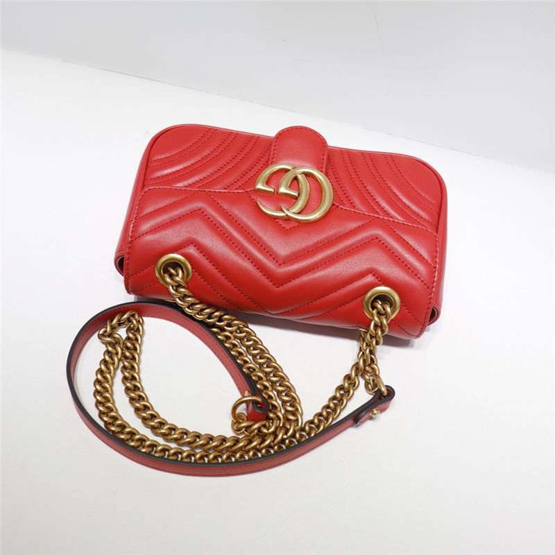 GG Marmont mini matelassé shoulder bag red High