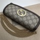 Gucci Blondie continental chain wallet 725215 High