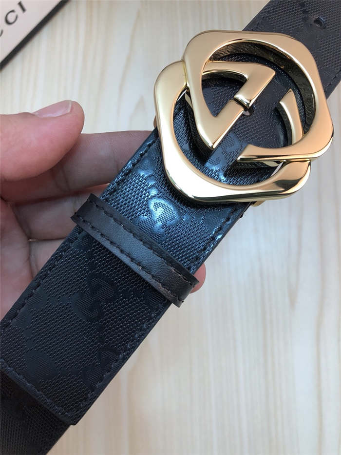 Gucci GG Supreme belt with G buckle Gold High