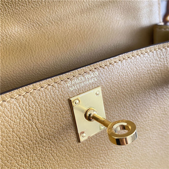 Hermes Kelly Danse 22cm Evercolor WAX Sesame Gold Metal High