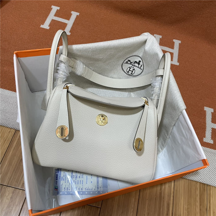 Hermes Lindy 26/30cm Bag Clemence Leather In Cream Gold-Metal WAX High