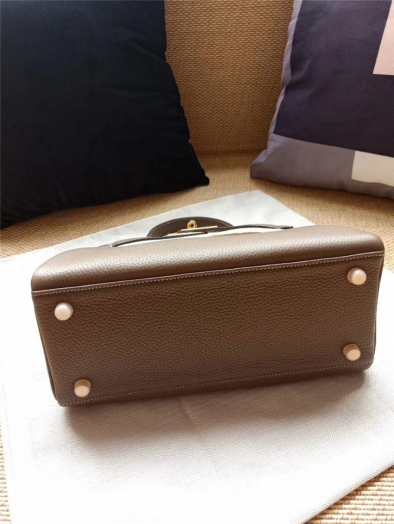 Hermes Kelly 25/28cm Retourne Bag Calfskin In Etoupe High