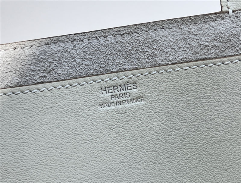 Hermes In-The-Loop 18 Handbag WAX Craie Silver-Metal High