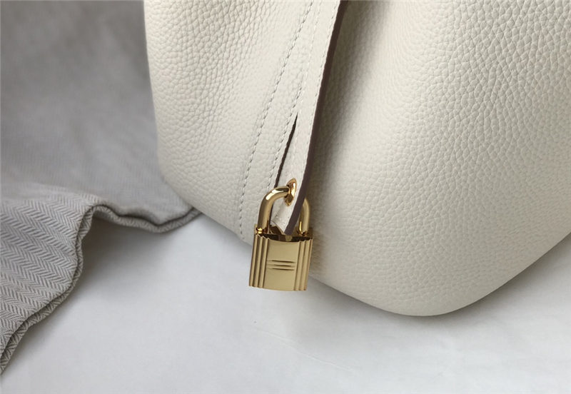 Hermes Picotin Lock 18/22 Bag Togo Leather In Craie-Gold WAX High