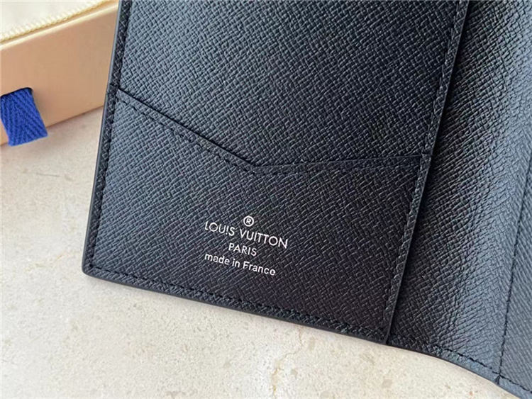 Louis Vuitton PASSPORT COVER Damier Graphite High