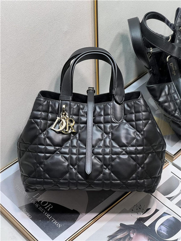 DIOR TOUJOURS BAG MEDIUM Macrocannage Calfskin Black High