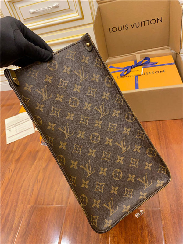 Louis Vuitton ONTHEGO GM Monogram M45320 Black Strap Top