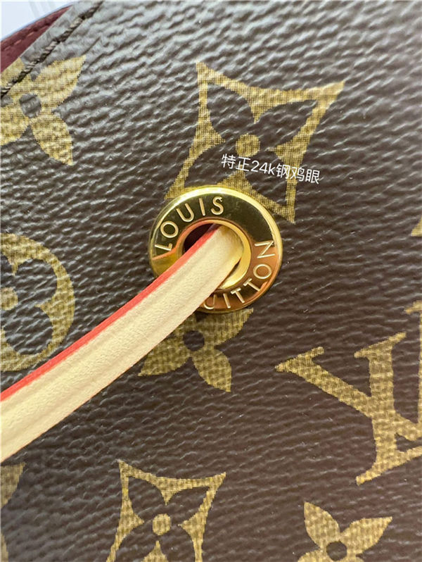 Louis Vuitton Néonoé BB Monogram coated canvas M46581 Top