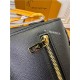 Louis Vuitton Oxford Lockme Grained calf leather M22735 Top