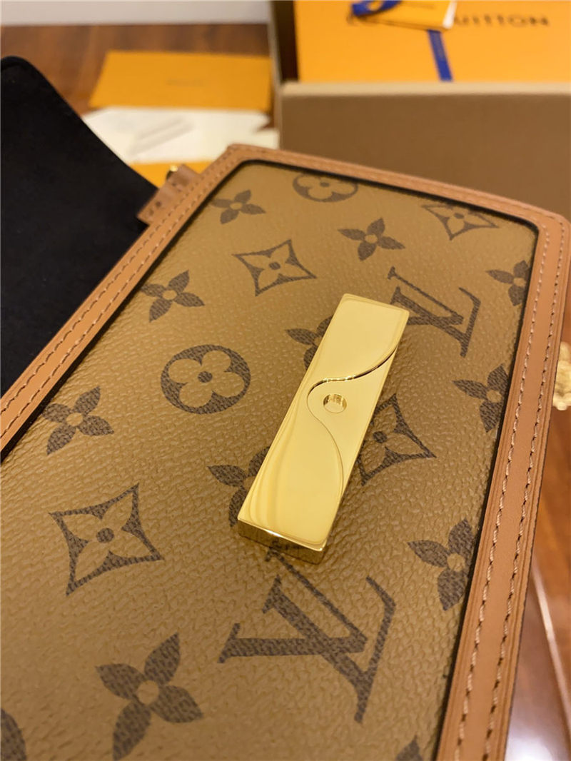 Louis Vuitton Dauphine Chain Wallet Monogram M68746 Top