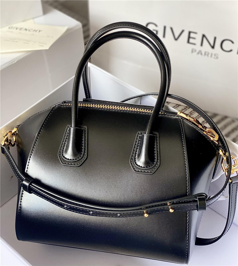 Givenchy MINI ANTIGONA BAGE IN SMOOTH BOX LEATHER Top