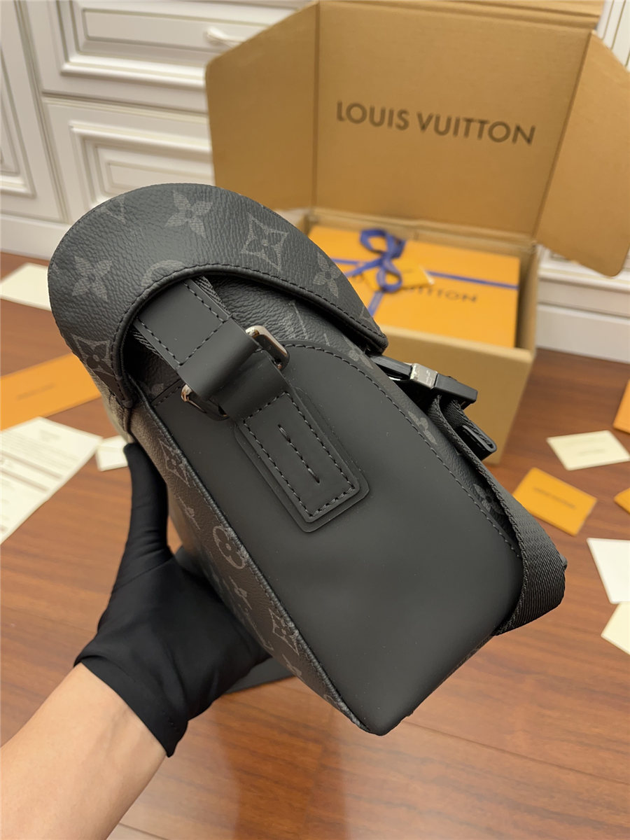 Louis Vuitton Messenger PM Voyager Monogram Eclipse M40511 Top