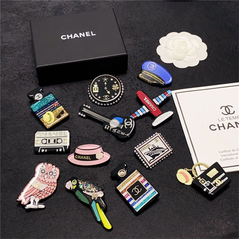 Chanel BROOCH 13578