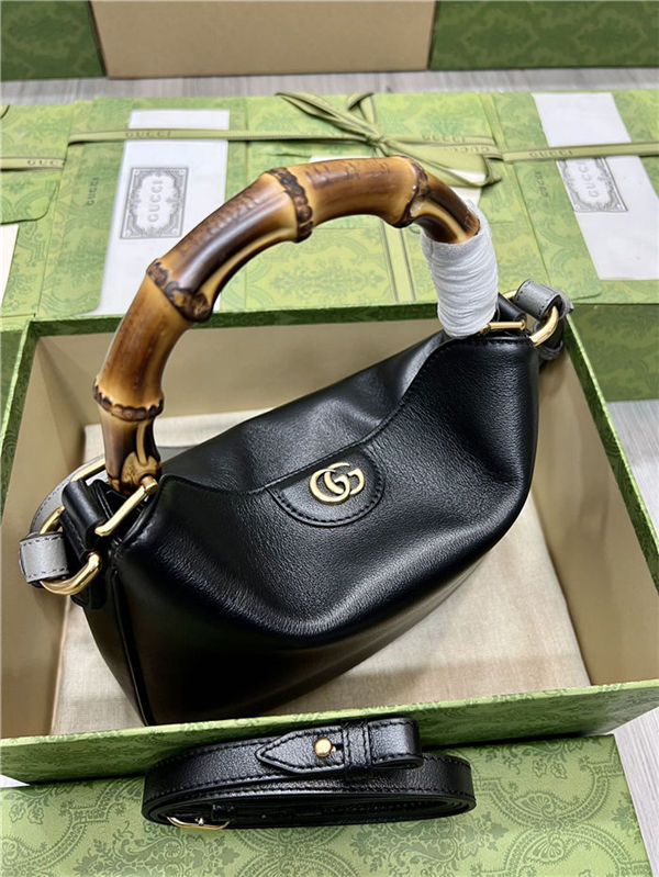 Gucci Diana small shoulder bag Leather 746251 Black High