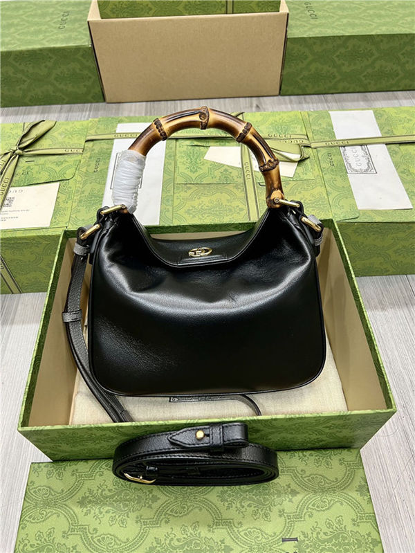 Gucci Diana small shoulder bag Leather 746251 Black High