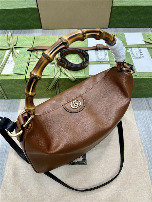 Gucci Diana Medium shoulder bag Leather 746251 Brown High