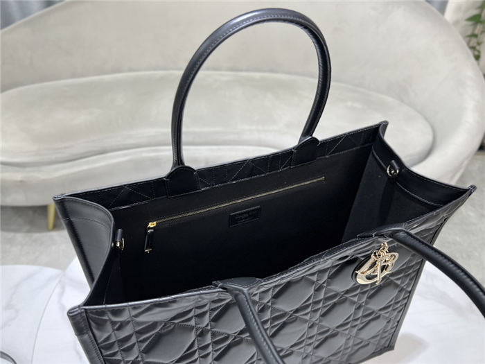 LARGE Dior BOOK TOTE Macrocannage Calfskin Black High