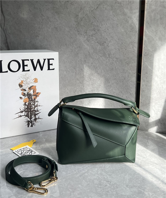 Small Puzzle bag in classic calfskin Bottle Green High