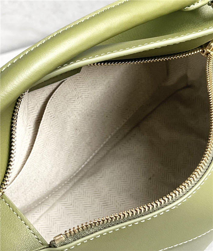 Small Puzzle bag in classic calfskin Green High