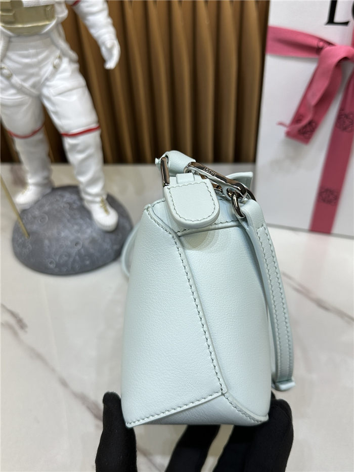 Mini Puzzle bag in classic calfskin Blue Iceberg High