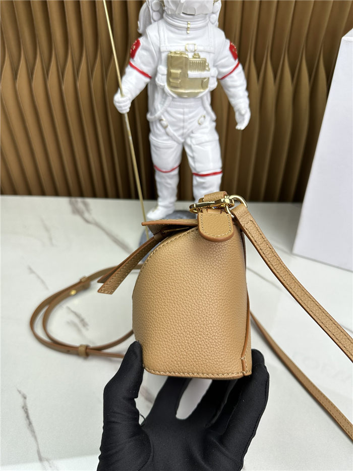 Mini Puzzle bag in classic calfskin Toffee High