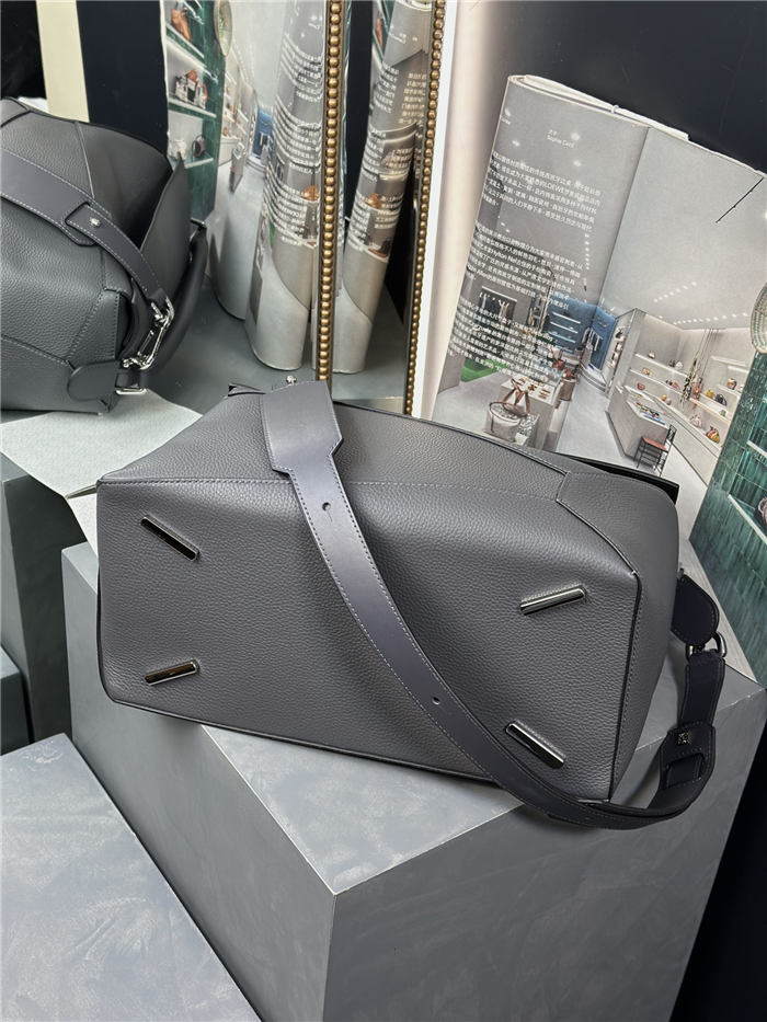 Large Puzzle bag in grained calfskin Grey High