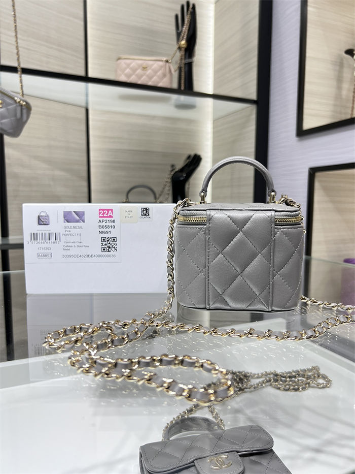 Chanel SMALL VANITY WITH CHAIN AP2198 Lambskin & Gold-Tone Metal Grey High