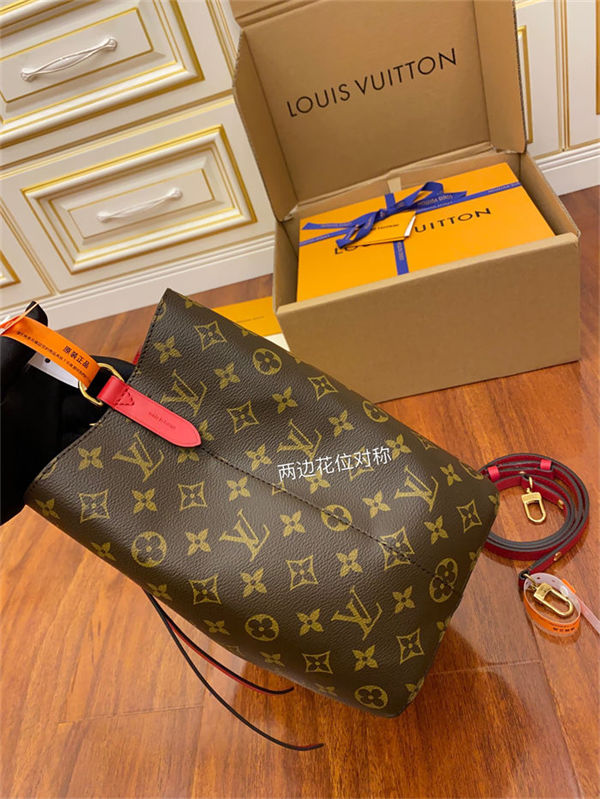 Louis Vuitton NéoNoé MM Bag Monogram Canvas M44021 Top