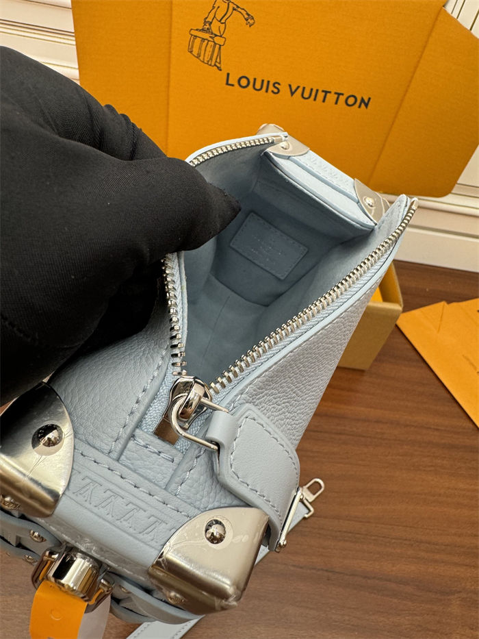 Louis Vuitton SIDE TRUNK PM Grained calf leather M25067 Top