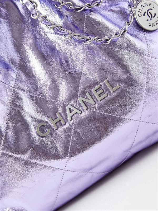 Chanel 22 SMALL HANDBAG Metallic Calfskin & Silver-Tone Metal AS3260 Purple High