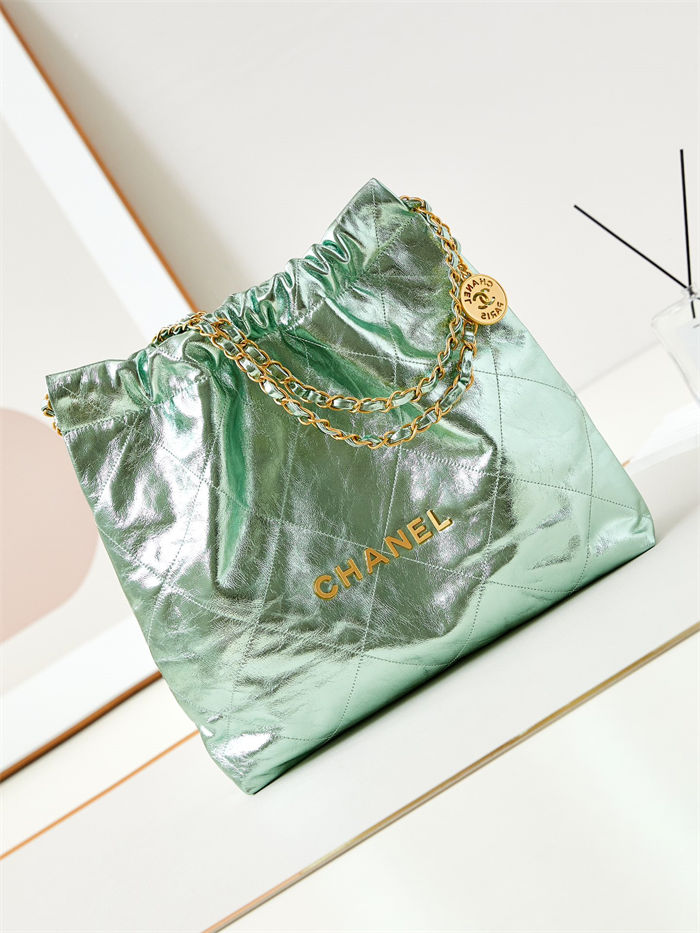 Chanel 22 MEDIUM HANDBAG Metallic Calfskin & Gold-Tone Metal AS3261 Green High