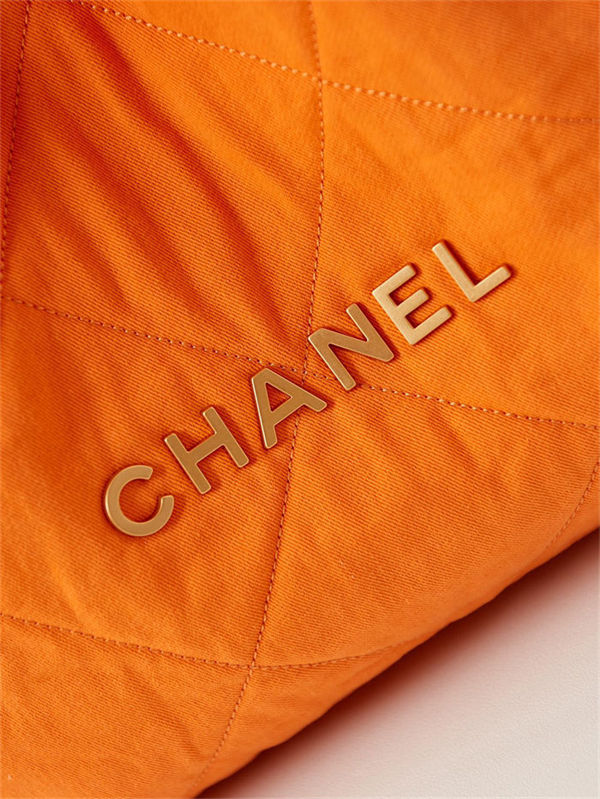 Chanel 22 SMALL HANDBAG Canvas & Gold-Tone Metal AS3260 Orange High