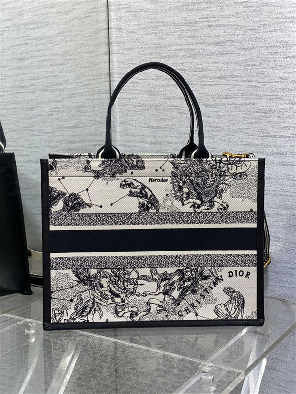 MEDIUM Dior BOOK TOTE Zodiac Embroidery and Black Calfskin High