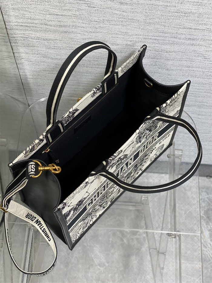 MEDIUM Dior BOOK TOTE Zodiac Embroidery and Black Calfskin High