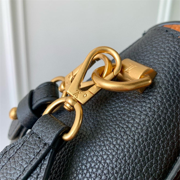 Louis Vuitton Soft Twist Calfskin M24639 High