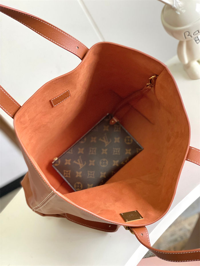 Louis Vuitton Low Key Cabas MM Grained calfskin M25342 High