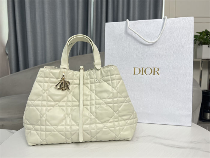 DIOR TOUJOURS BAG LARGE Macrocannage Calfskin Latte High