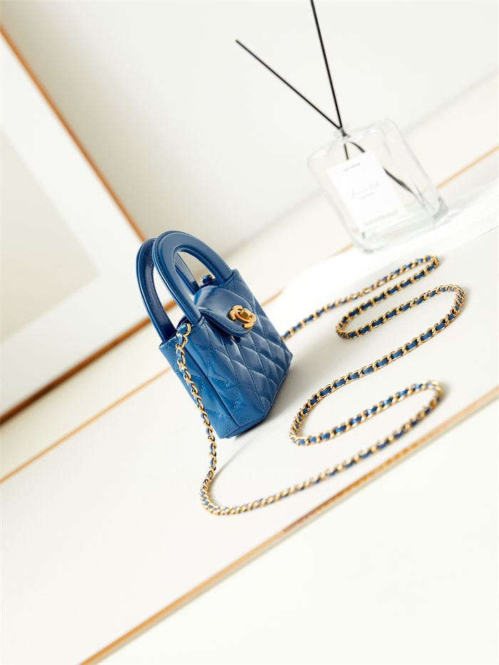 Chanel CLUTCH WITH CHAIN AP3435 Shiny Aged Calfskin & Gold-Tone Metal Blue-Royal High