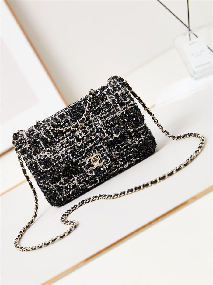 SMALL FLAP BAG AS3269 Sequins & Gold-Tone Metal A