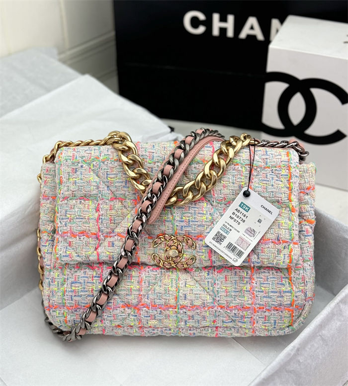 Large Chanel 19 Flap Bag Tweed Gold-Tone Pink High