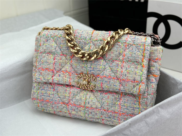 Large Chanel 19 Flap Bag Tweed Gold-Tone Pink High