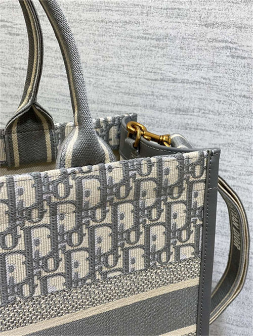 MEDIUM Dior BOOK TOTE Dior Oblique Embroidery Grey With Strap High