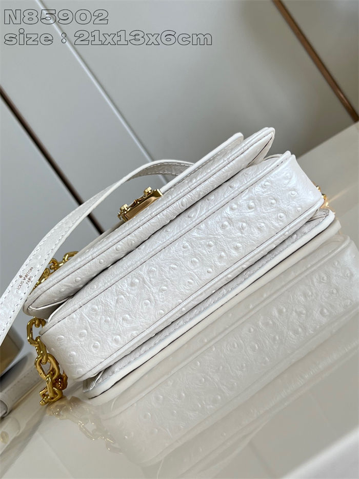 Louis Vuitton POCHETTE MÉTIS EAST WEST Ostrich leather N85902 White High